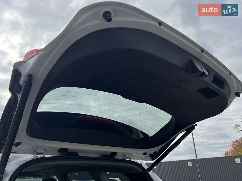 Внедорожник / Кроссовер Hyundai Santa FE 2019 в Луцке фото 40 Внедорожник / Кроссовер Hyundai Santa FE 2019 в Луцке