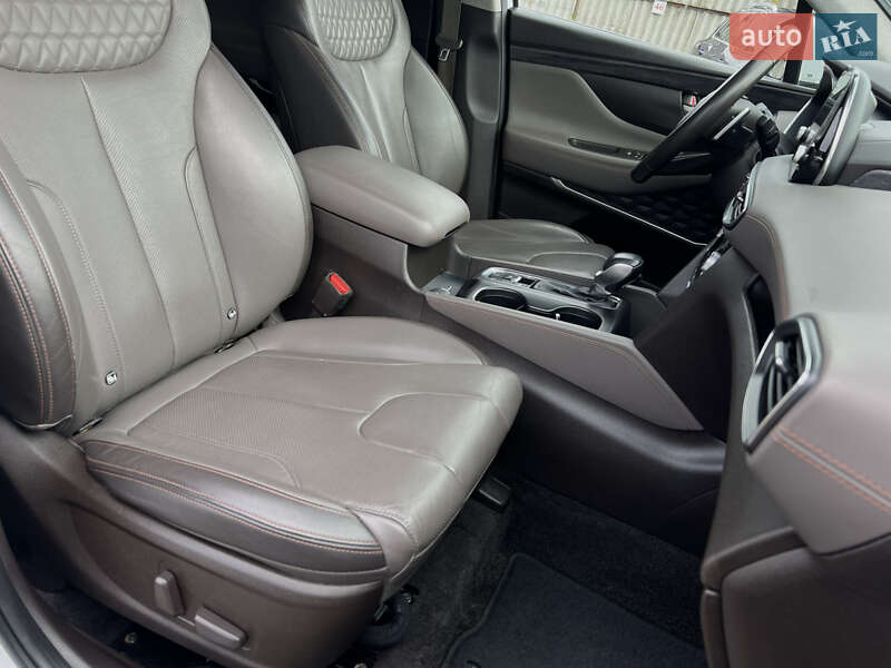 Внедорожник / Кроссовер Hyundai Santa FE 2019 в Луцке фото 46 Внедорожник / Кроссовер Hyundai Santa FE 2019 в Луцке
