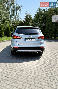 Внедорожник / Кроссовер Hyundai Santa FE 2012 в 