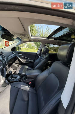Внедорожник / Кроссовер Hyundai Santa FE 2012 в 