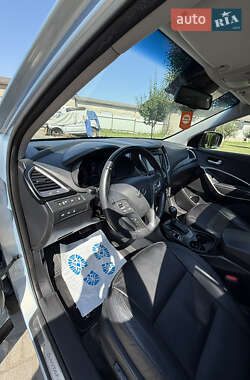 Внедорожник / Кроссовер Hyundai Santa FE 2012 в 