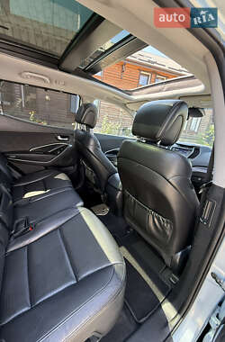 Внедорожник / Кроссовер Hyundai Santa FE 2012 в 