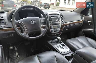 Внедорожник / Кроссовер Hyundai Santa FE 2011 в 