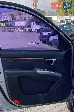 Внедорожник / Кроссовер Hyundai Santa FE 2008 в 