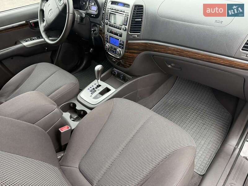 Внедорожник / Кроссовер Hyundai Santa FE 2012 в Виннице