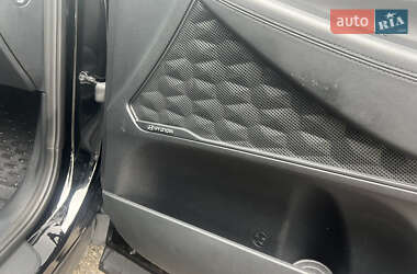 Внедорожник / Кроссовер Hyundai Santa FE 2020 в 