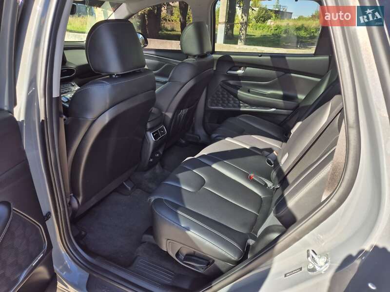 Позашляховик / Кросовер Hyundai Santa FE 2023 в Умані фото 23 Позашляховик / Кросовер Hyundai Santa FE 2023 в Умані