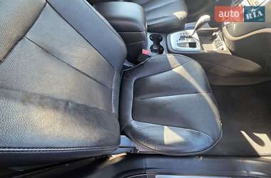 Внедорожник / Кроссовер Hyundai Santa FE 2012 в 