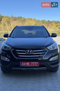 Позашляховик / Кросовер Hyundai Santa FE 2013 в  фото 2 Позашляховик / Кросовер Hyundai Santa FE 2013 в