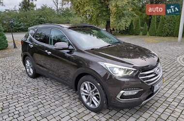 Позашляховик / Кросовер Hyundai Santa FE 2015 в Чернівцях