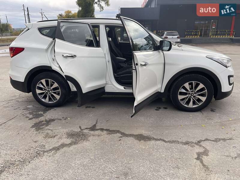Внедорожник / Кроссовер Hyundai Santa FE 2013 в Броварах фото 4 Внедорожник / Кроссовер Hyundai Santa FE 2013 в Броварах