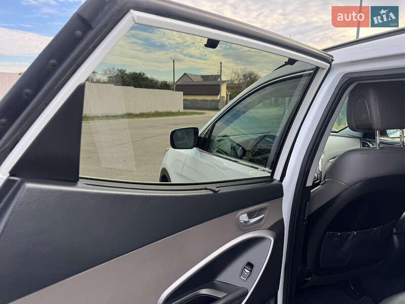 Позашляховик / Кросовер Hyundai Santa FE 2015 в Києві фото 40 Позашляховик / Кросовер Hyundai Santa FE 2015 в Києві