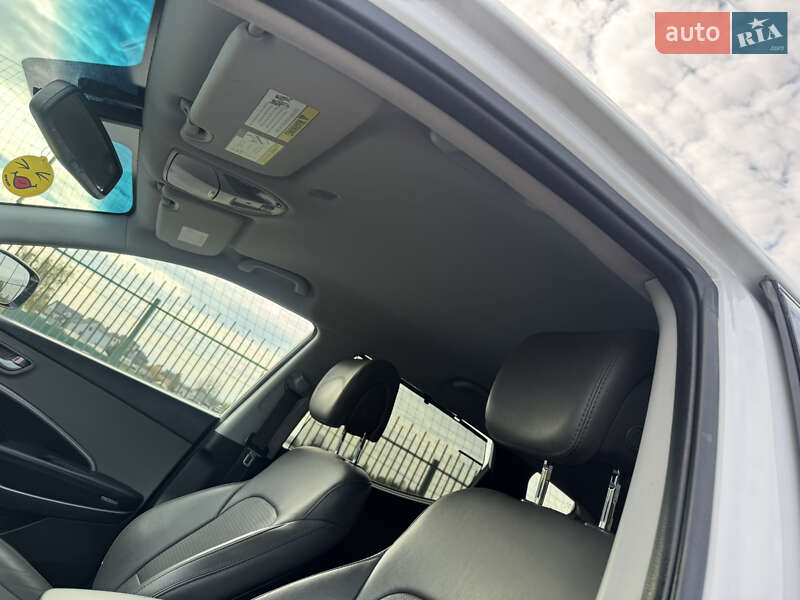 Позашляховик / Кросовер Hyundai Santa FE 2015 в Києві фото 43 Позашляховик / Кросовер Hyundai Santa FE 2015 в Києві