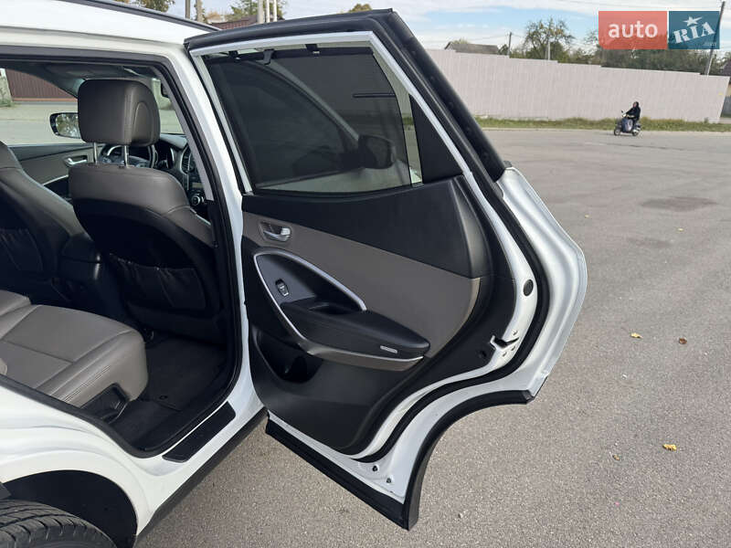 Позашляховик / Кросовер Hyundai Santa FE 2015 в Києві фото 55 Позашляховик / Кросовер Hyundai Santa FE 2015 в Києві