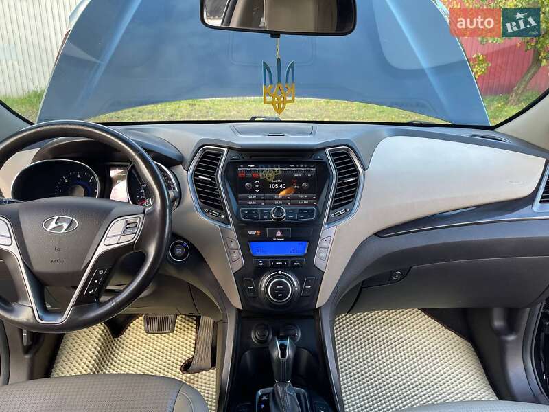 Позашляховик / Кросовер Hyundai Santa FE 2013 в Чернігові