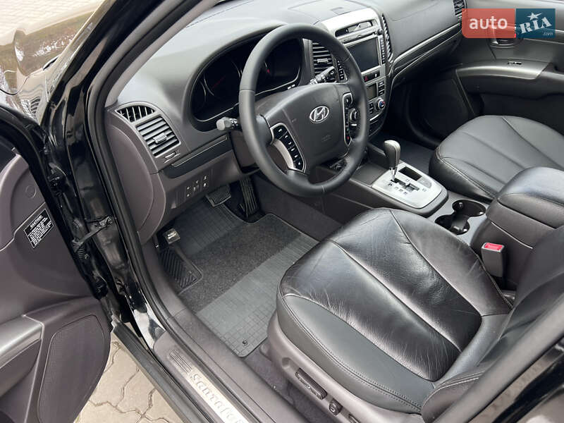 Внедорожник / Кроссовер Hyundai Santa FE 2011 в Нововолынске фото 14 Внедорожник / Кроссовер Hyundai Santa FE 2011 в Нововолынске