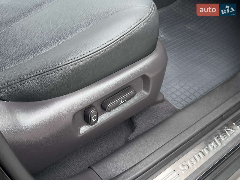 Внедорожник / Кроссовер Hyundai Santa FE 2011 в Нововолынске фото 31 Внедорожник / Кроссовер Hyundai Santa FE 2011 в Нововолынске