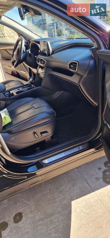 Внедорожник / Кроссовер Hyundai Santa FE 2018 в Килии фото 28 Внедорожник / Кроссовер Hyundai Santa FE 2018 в Килии