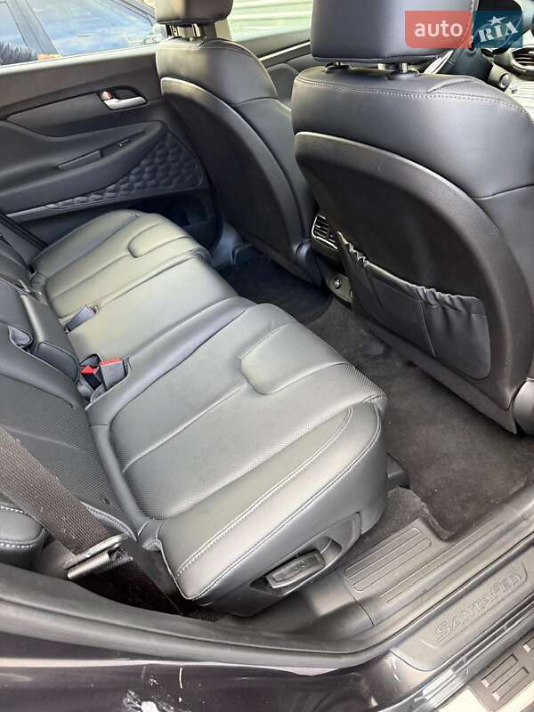 Внедорожник / Кроссовер Hyundai Santa FE 2023 в Киеве