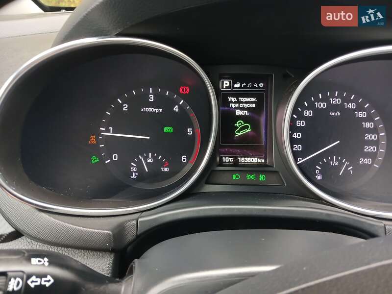 Позашляховик / Кросовер Hyundai Santa FE 2017 в Чорнобаї