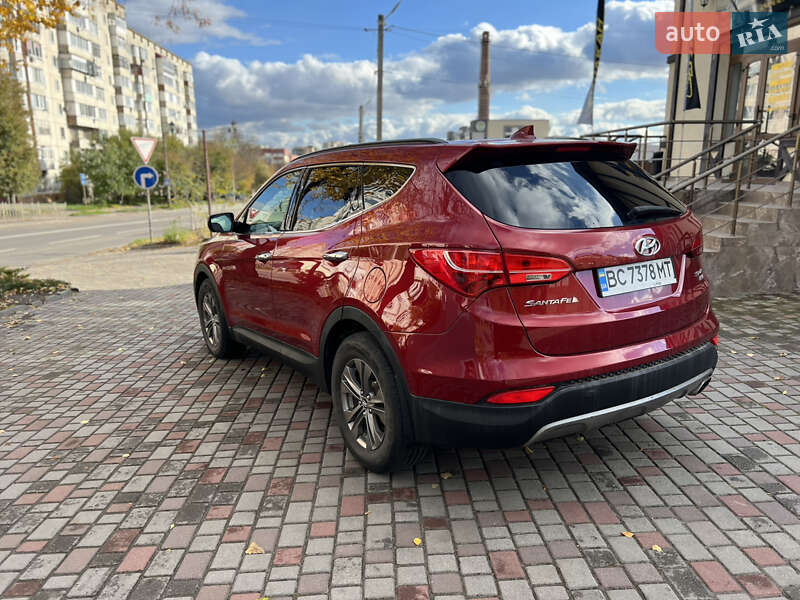 Внедорожник / Кроссовер Hyundai Santa FE 2012 в Ровно