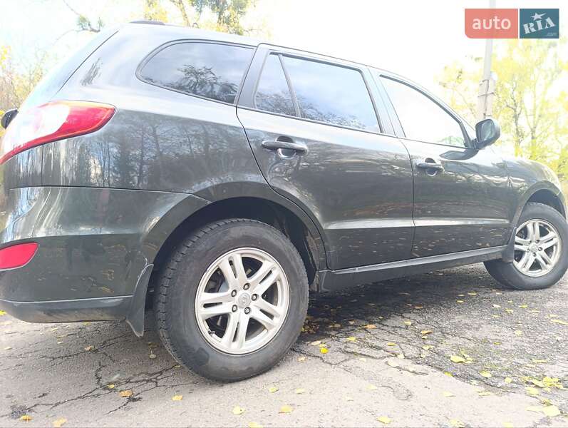 Внедорожник / Кроссовер Hyundai Santa FE 2012 в Ровно фото 7 Внедорожник / Кроссовер Hyundai Santa FE 2012 в Ровно