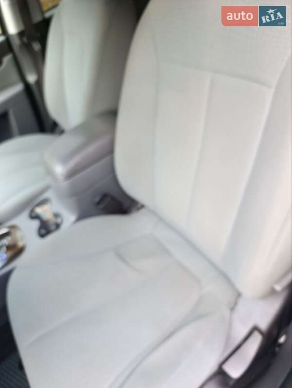 Внедорожник / Кроссовер Hyundai Santa FE 2012 в Ровно фото 14 Внедорожник / Кроссовер Hyundai Santa FE 2012 в Ровно