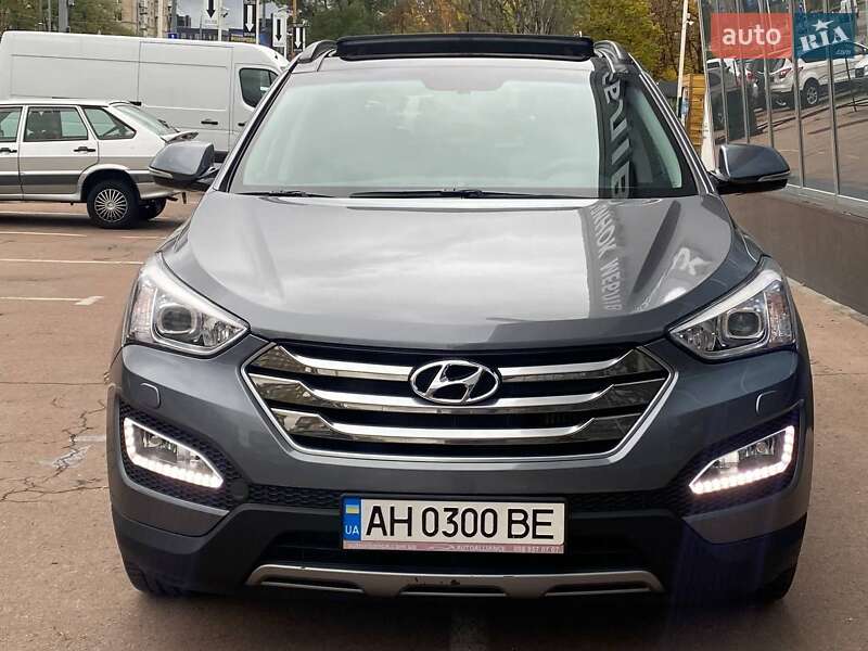 Позашляховик / Кросовер Hyundai Santa FE 2015 в Києві фото 3 Позашляховик / Кросовер Hyundai Santa FE 2015 в Києві