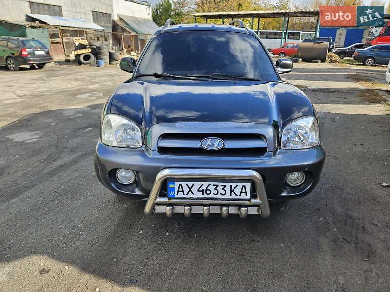 Внедорожник / Кроссовер Hyundai Santa FE 2005 в Харькове