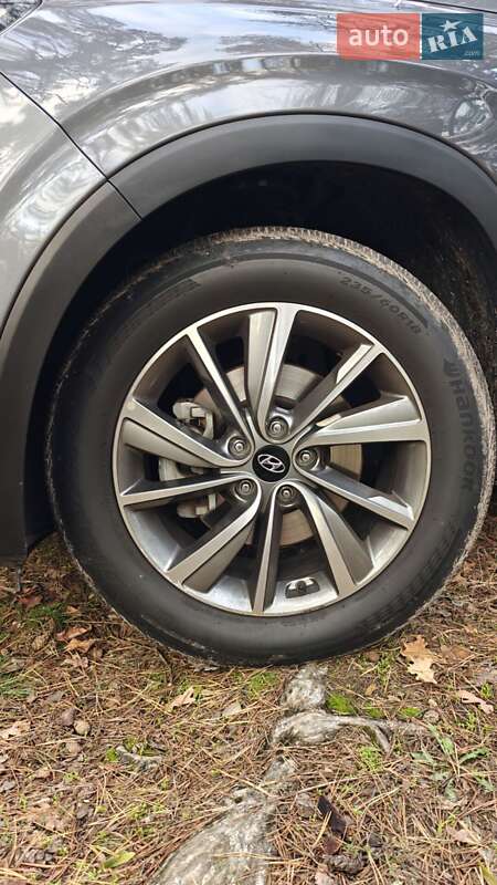 Позашляховик / Кросовер Hyundai Santa FE 2018 в Черкасах фото 5 Позашляховик / Кросовер Hyundai Santa FE 2018 в Черкасах