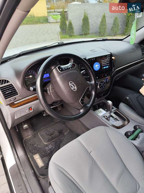 Внедорожник / Кроссовер Hyundai Santa FE 2010 в Заре фото 5 Внедорожник / Кроссовер Hyundai Santa FE 2010 в Заре
