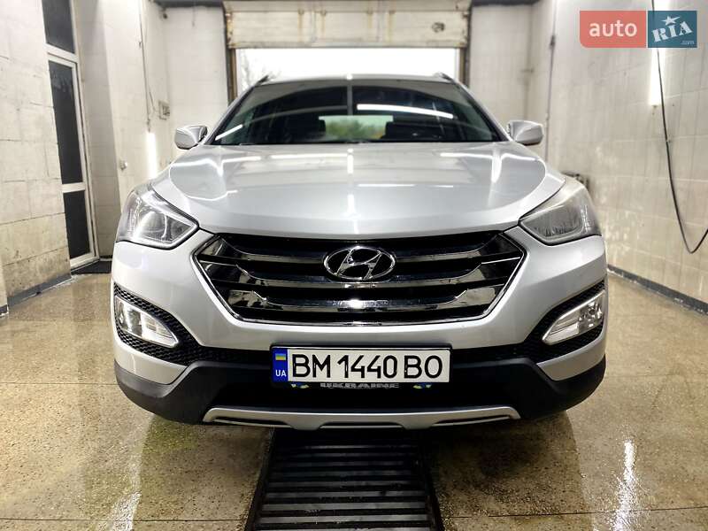 Позашляховик / Кросовер Hyundai Santa FE 2014 в Сумах