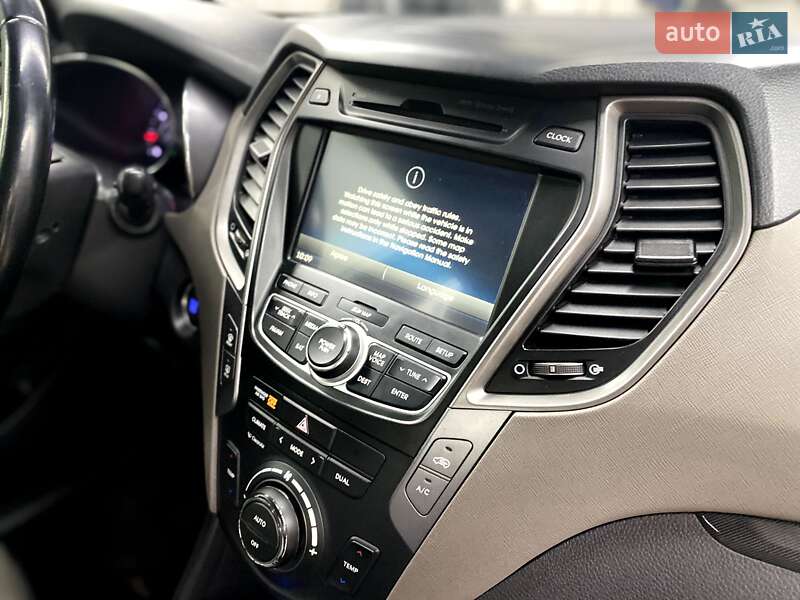 Позашляховик / Кросовер Hyundai Santa FE 2014 в Сумах