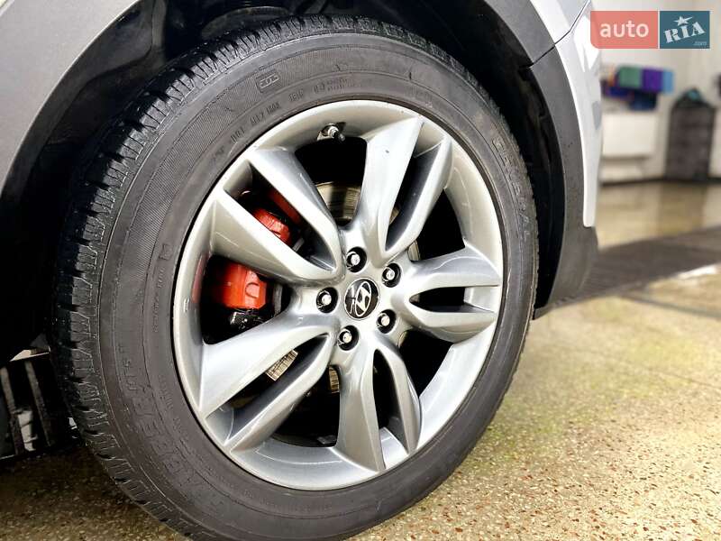 Позашляховик / Кросовер Hyundai Santa FE 2014 в Сумах
