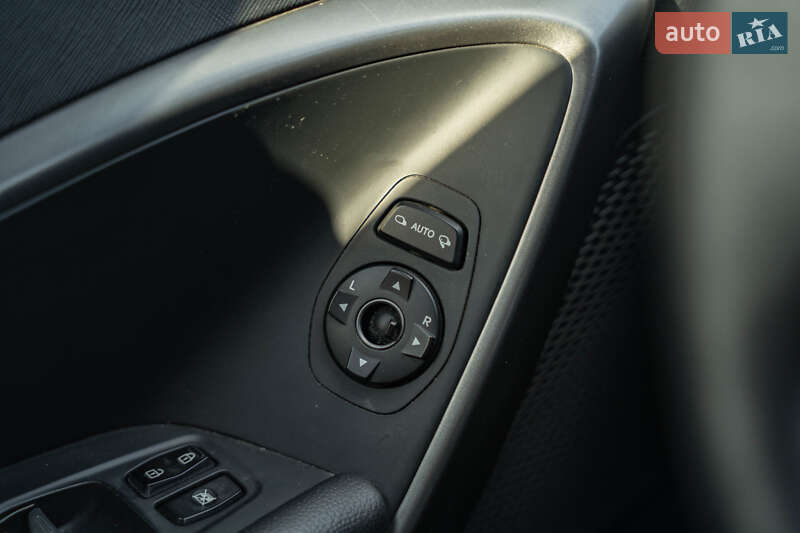 Внедорожник / Кроссовер Hyundai Santa FE 2014 в Черновцах фото 17 Внедорожник / Кроссовер Hyundai Santa FE 2014 в Черновцах