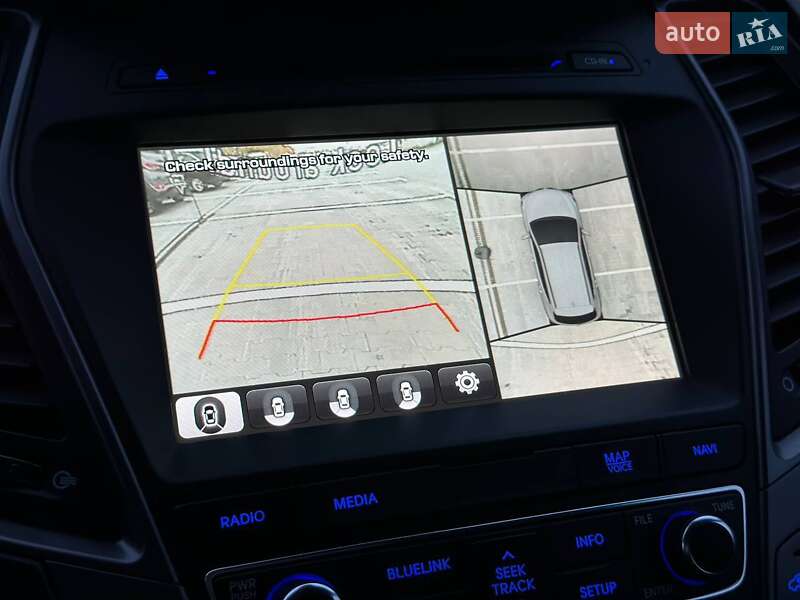 Позашляховик / Кросовер Hyundai Santa FE 2016 в Києві