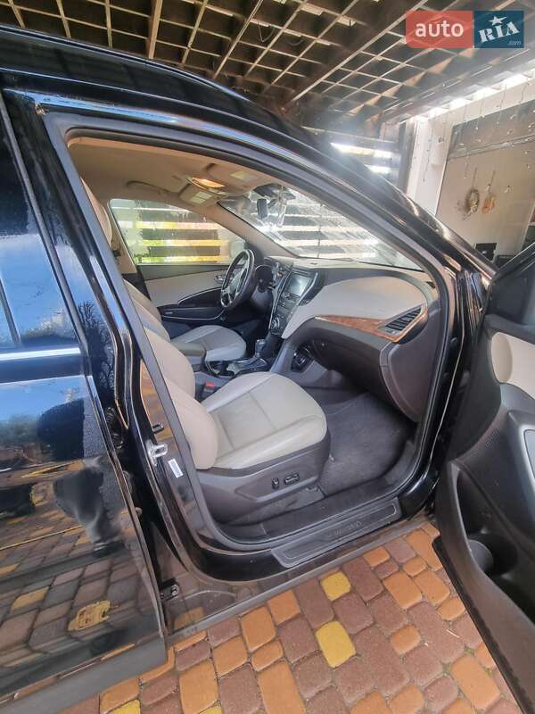 Внедорожник / Кроссовер Hyundai Santa FE 2014 в Василькове