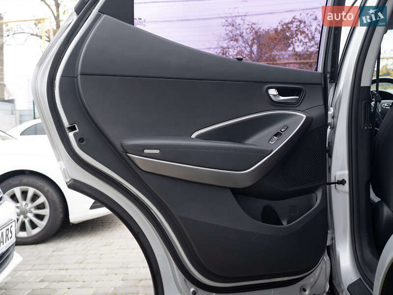 Внедорожник / Кроссовер Hyundai Santa FE 2016 в Одессе фото 35 Внедорожник / Кроссовер Hyundai Santa FE 2016 в Одессе