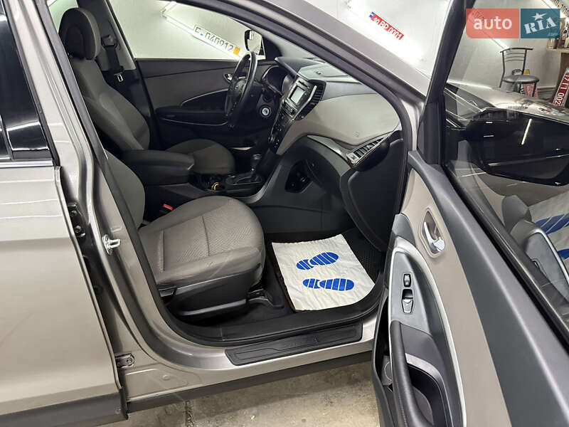 Позашляховик / Кросовер Hyundai Santa FE 2018 в Кременці