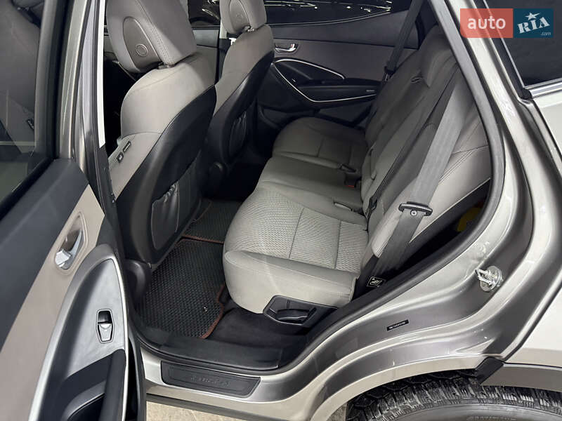 Позашляховик / Кросовер Hyundai Santa FE 2018 в Кременці