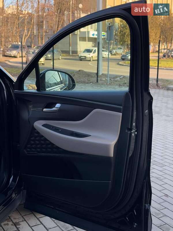 Внедорожник / Кроссовер Hyundai Santa FE 2023 в Львове фото 5 Внедорожник / Кроссовер Hyundai Santa FE 2023 в Львове