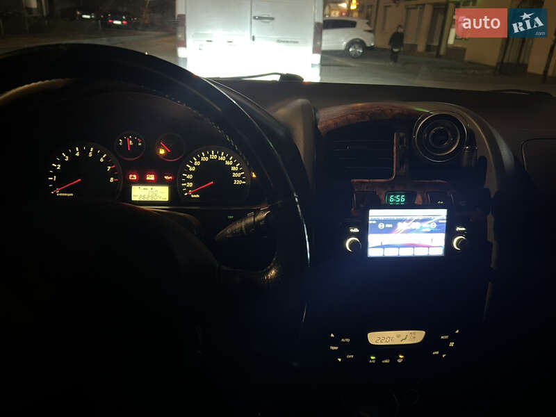 Внедорожник / Кроссовер Hyundai Santa FE 2005 в Львове