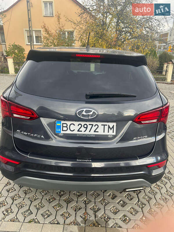 Позашляховик / Кросовер Hyundai Santa FE 2018 в Києві фото 4 Позашляховик / Кросовер Hyundai Santa FE 2018 в Києві