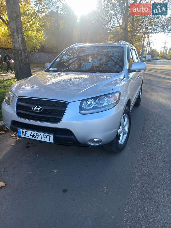 Внедорожник / Кроссовер Hyundai Santa FE 2009 в Николаеве