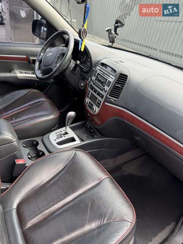 Внедорожник / Кроссовер Hyundai Santa FE 2008 в Киеве