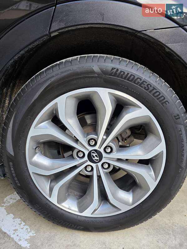 Внедорожник / Кроссовер Hyundai Santa FE 2015 в Одессе фото 30 Внедорожник / Кроссовер Hyundai Santa FE 2015 в Одессе