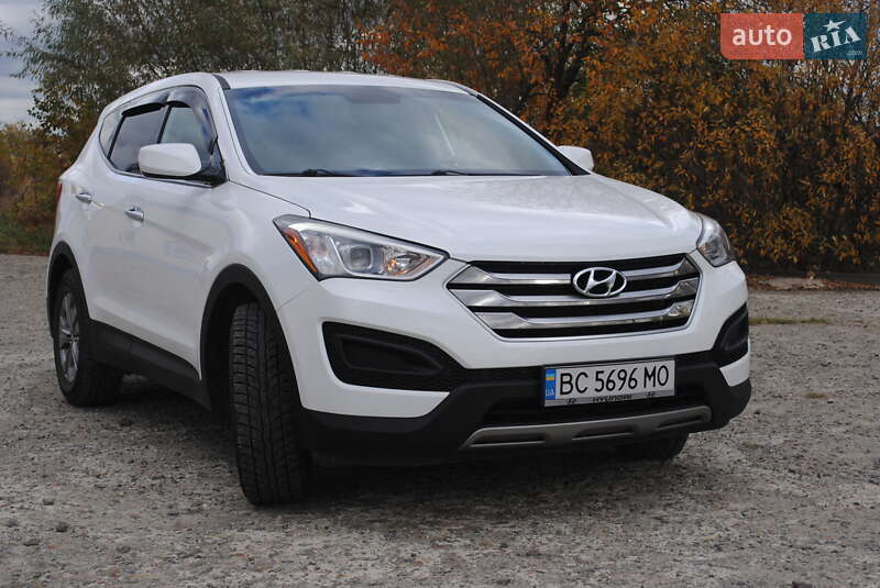 Внедорожник / Кроссовер Hyundai Santa FE 2015 в Дрогобыче фото 2 Внедорожник / Кроссовер Hyundai Santa FE 2015 в Дрогобыче