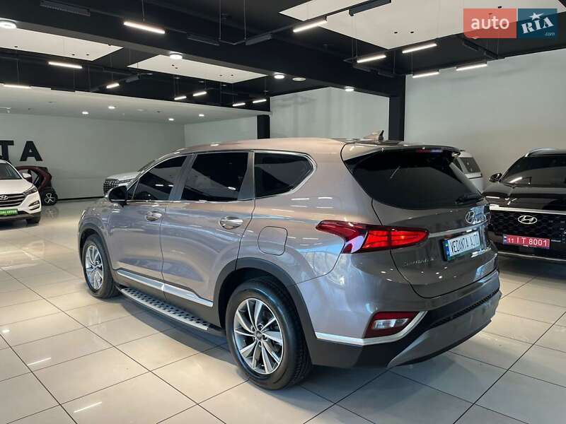 Внедорожник / Кроссовер Hyundai Santa FE 2019 в Одессе