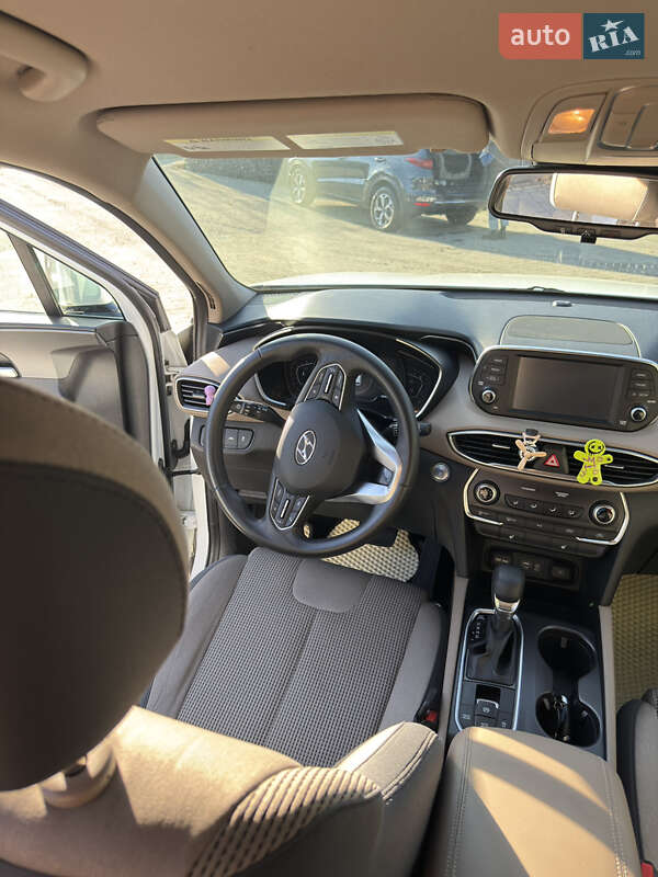 Позашляховик / Кросовер Hyundai Santa FE 2018 в Івано-Франківську