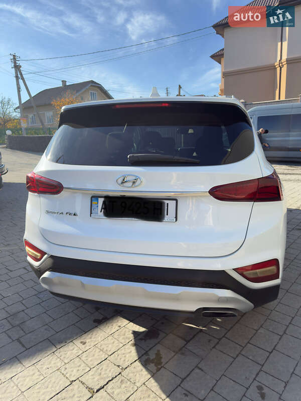Позашляховик / Кросовер Hyundai Santa FE 2018 в Івано-Франківську